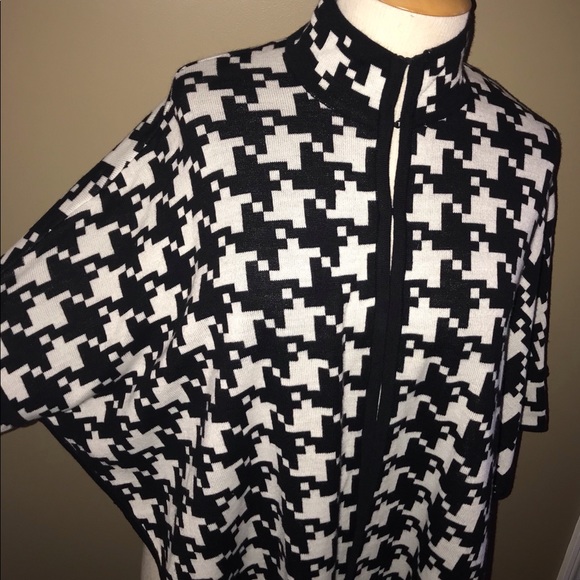 Kasper Jackets & Blazers - Kasper Black and white check cape XL